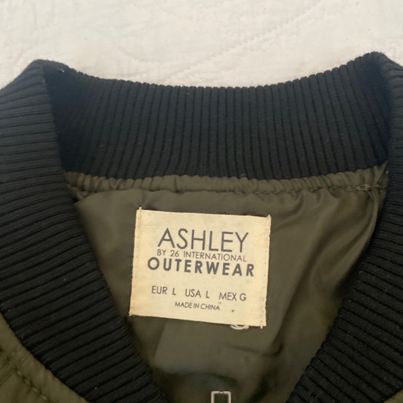 Ashley Outwear L jacket - Picture 4 of 5